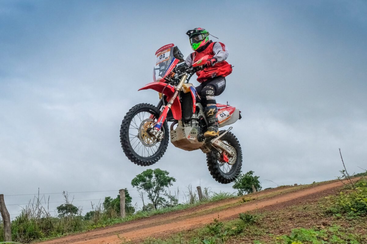 Tunico Maciel conquista bicampeonato das motos no Brasileiro de Rally Cross Country