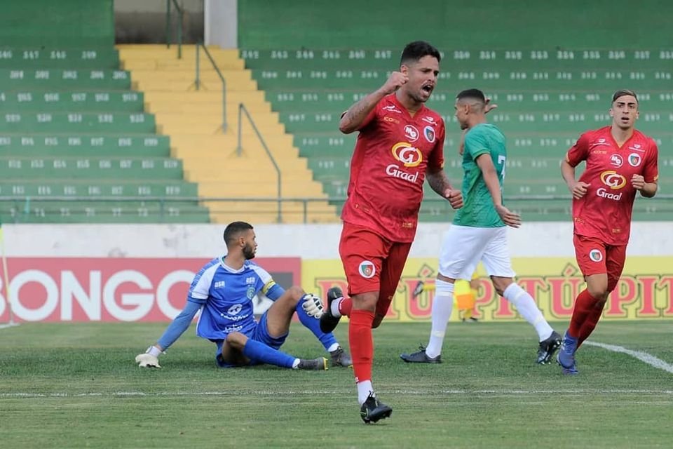 Lusa goleia bugre fora de casa na estreia da Copa Paulista