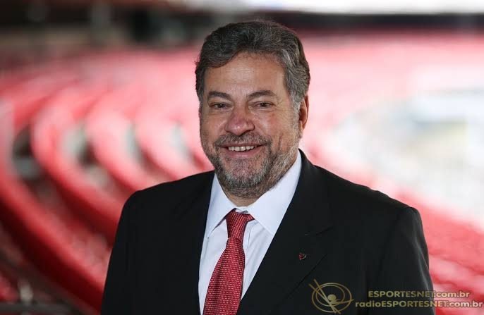 Julio Casares é eleito presidente do São Paulo.