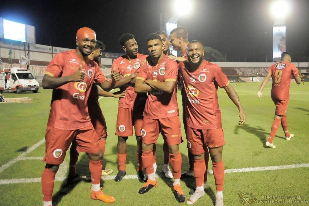 Portuguesa despacha São Bernardo, vai à final da Copa Paulista e volta ao cenário nacional