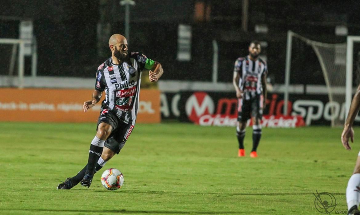 Decisão do título da Série B fica em aberto, após tropeço da Chape