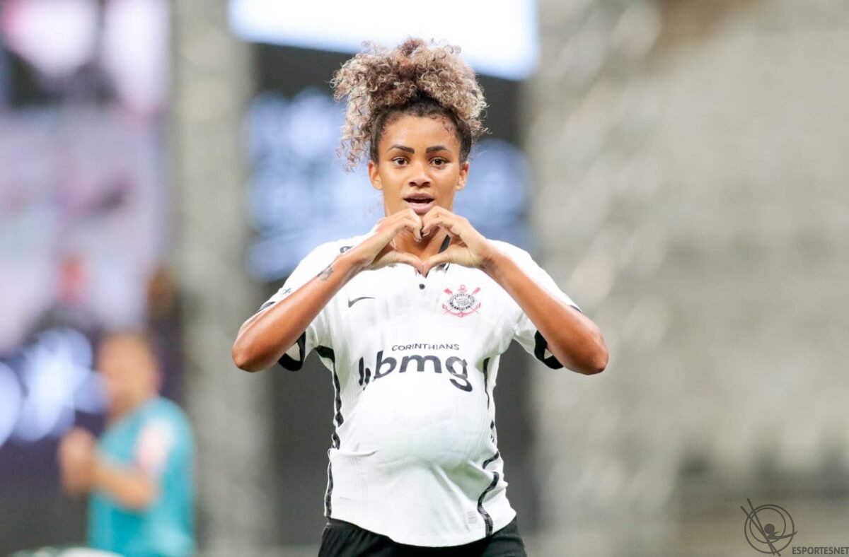 Gol olímpico de Ingryd é escolhido como o mais bonito do Brasileiro