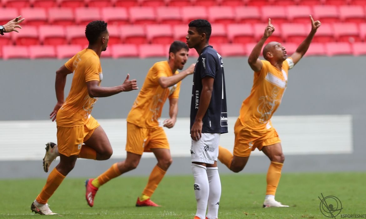Brasiliense vence de virada na primeira partida da final da Copa Verde