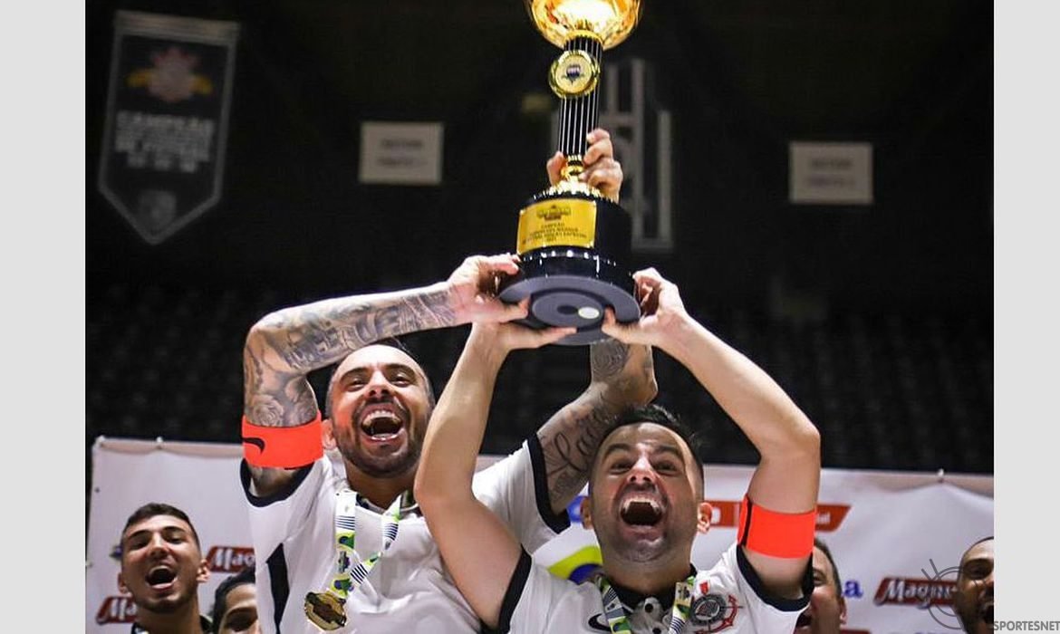 Corinthians vence revanche com Magnus e vai à Libertadores de Futsal