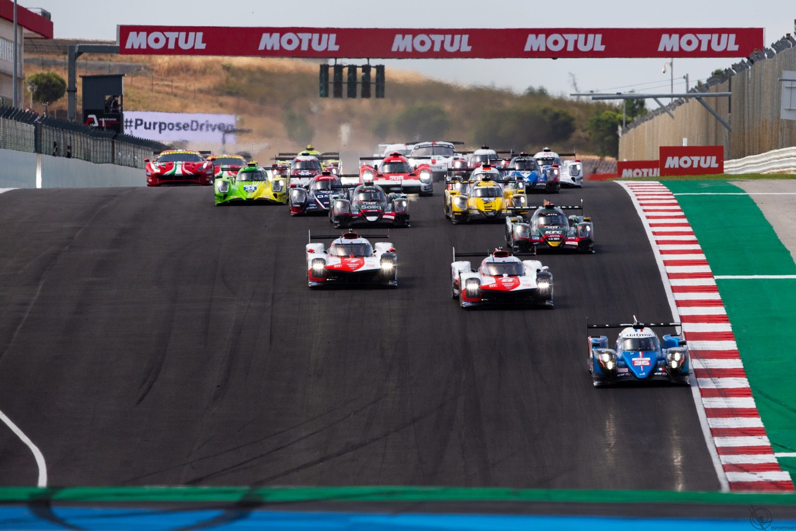 Endurance: Toyota usa parada a menos para vencer em Portimão, sua pista de testes