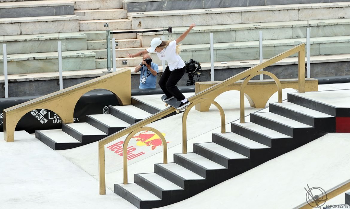 Skate: três brasileiras avançam à semifinal do Mundial de Street