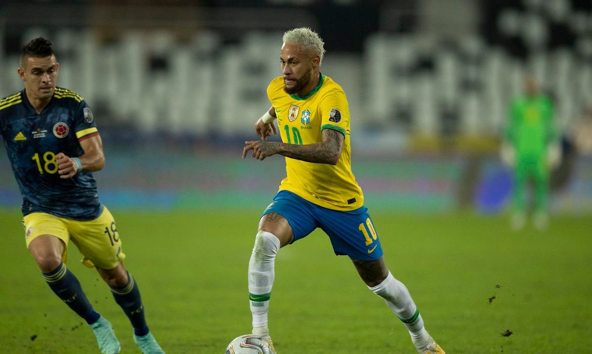 Superclássico terá mudança, com a saída de Neymar por lesão na coxa