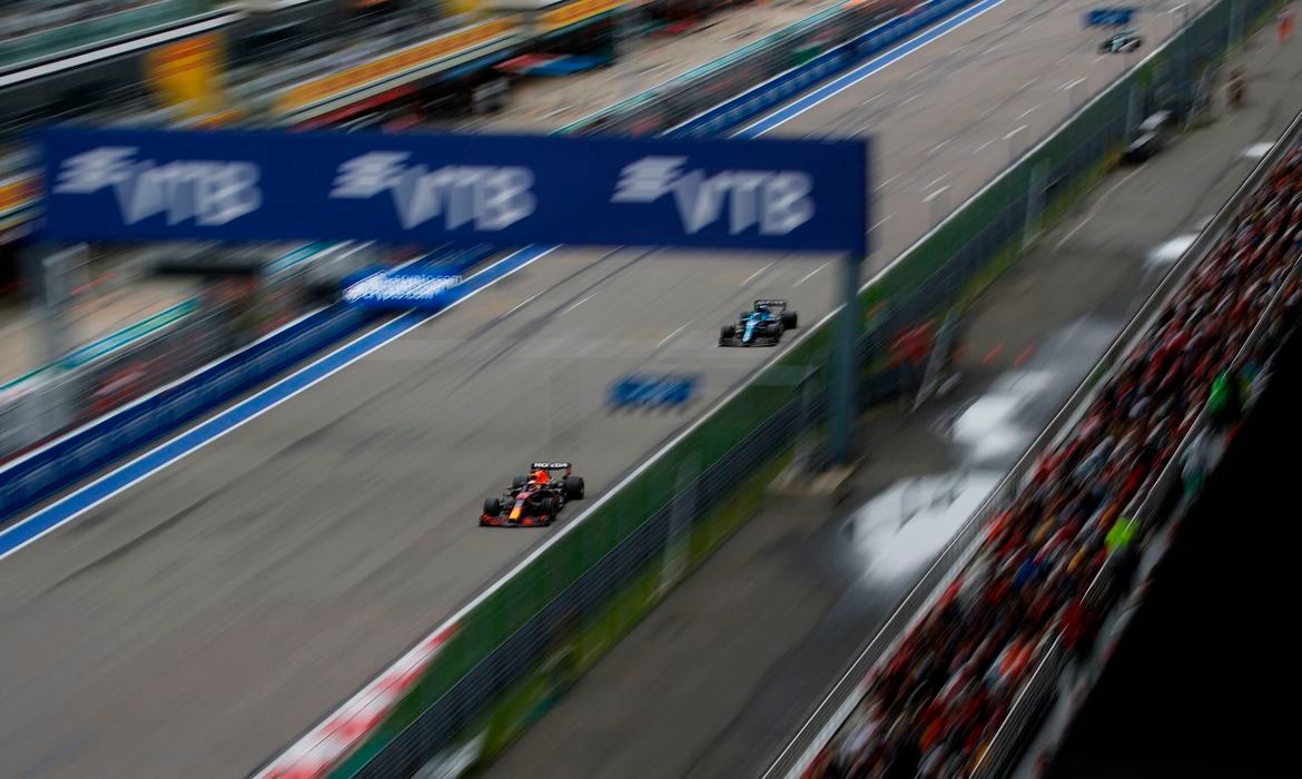 GP da Rússia de Fórmula 1 é cancelado