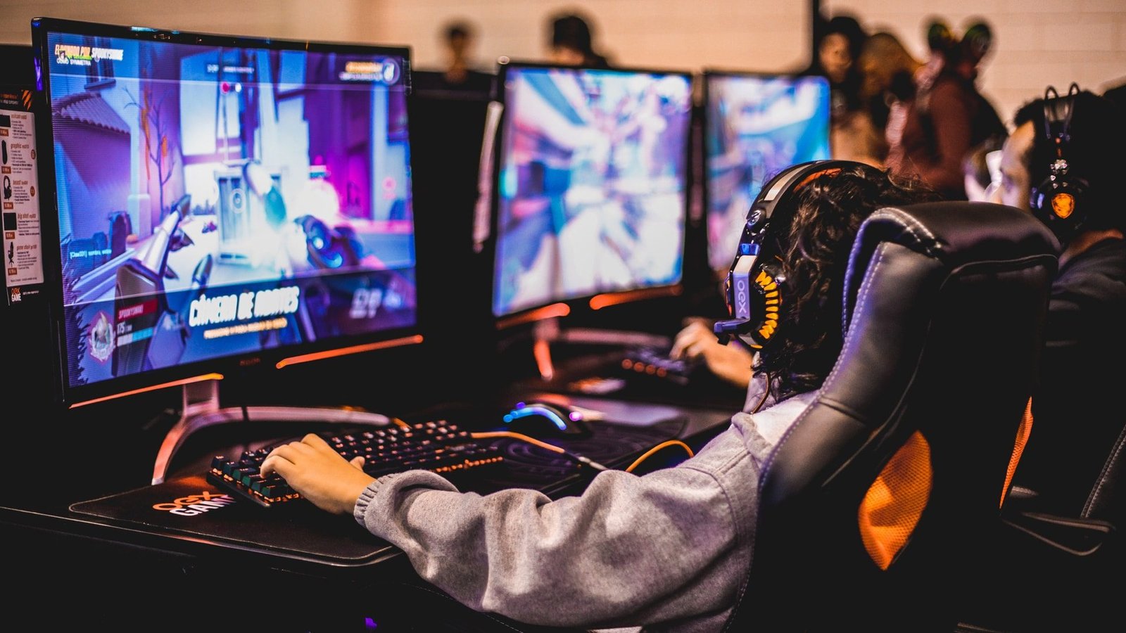 Gamers brasileiros passam 2h30, em média, jogando diariamente