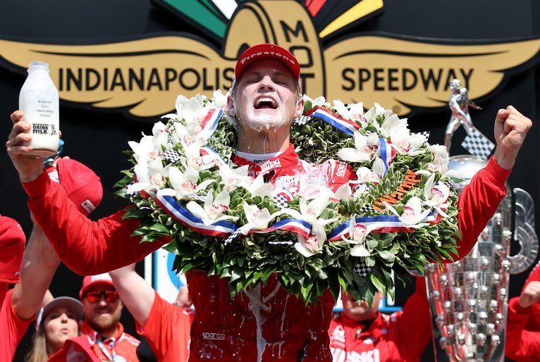 Marcus Ericsson vence as 500 milhas de Indianápolis pela primeira vez na carreira