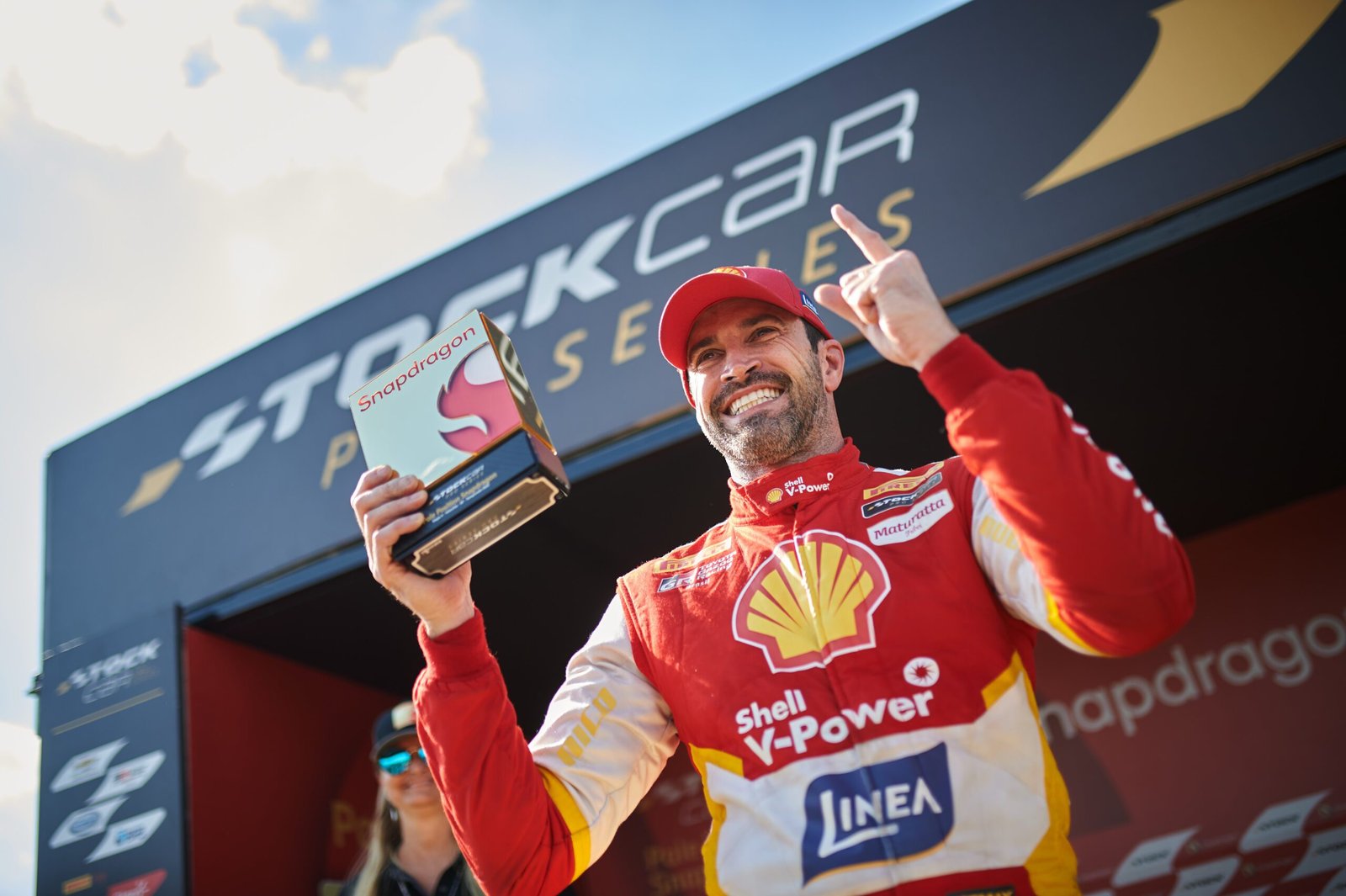 Com volta espetacular, Ricardo Zonta crava pole da Stock Car no Velocitta