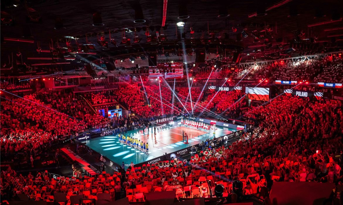 Brasil perde semi do Mundial de Vôlei para a Polônia