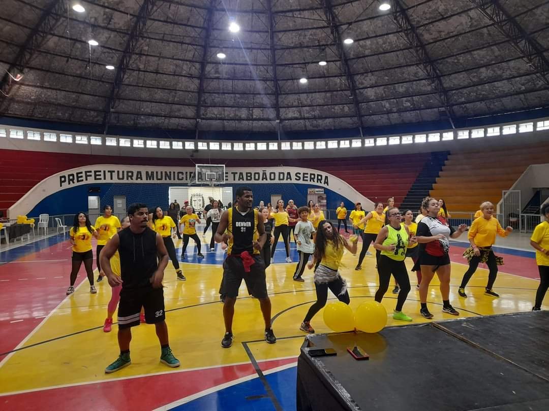 1ª Mostra Fitness de Taboão da Serra levou aulas de diversos estilos ao Ginásio de Esportes Ayrton Senna