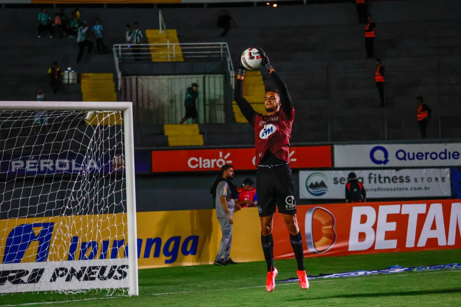 Próximo da classificação, goleiro do Caxias fala sobre jogo contra o Avenida