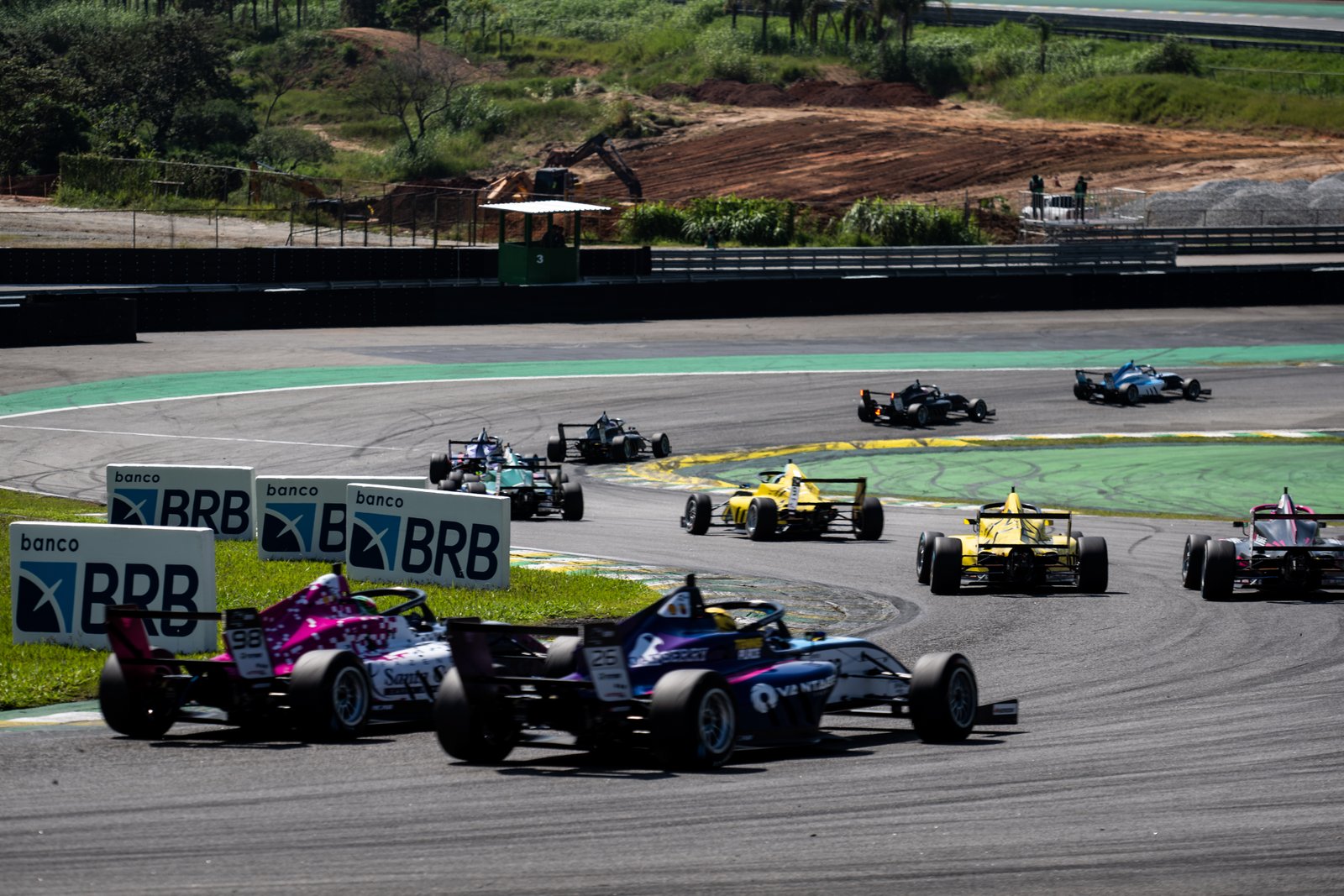 BRB Fórmula 4 abre temporada com vencedores inéditos em Interlagos