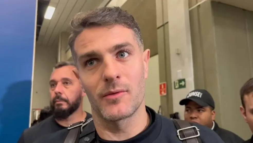 Pablo Vegetti desembarca no Rio De Janeiro depois do acerto ultimo dia da Janela para reforçar o Vasco