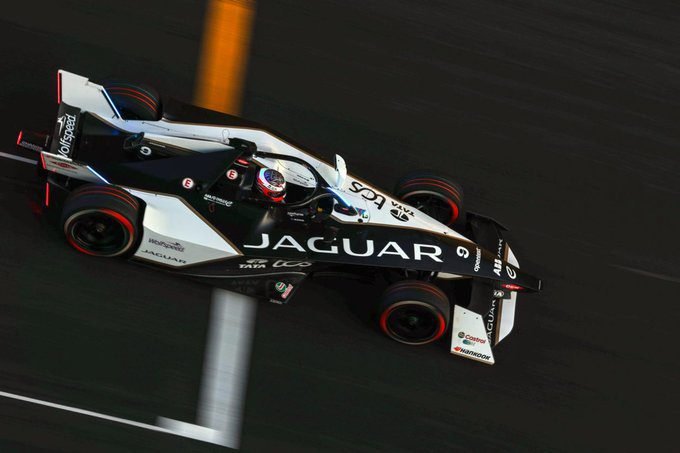 Em Xangai, foi tudo decidido na última volta e Evans ultrapassa Wehrlein