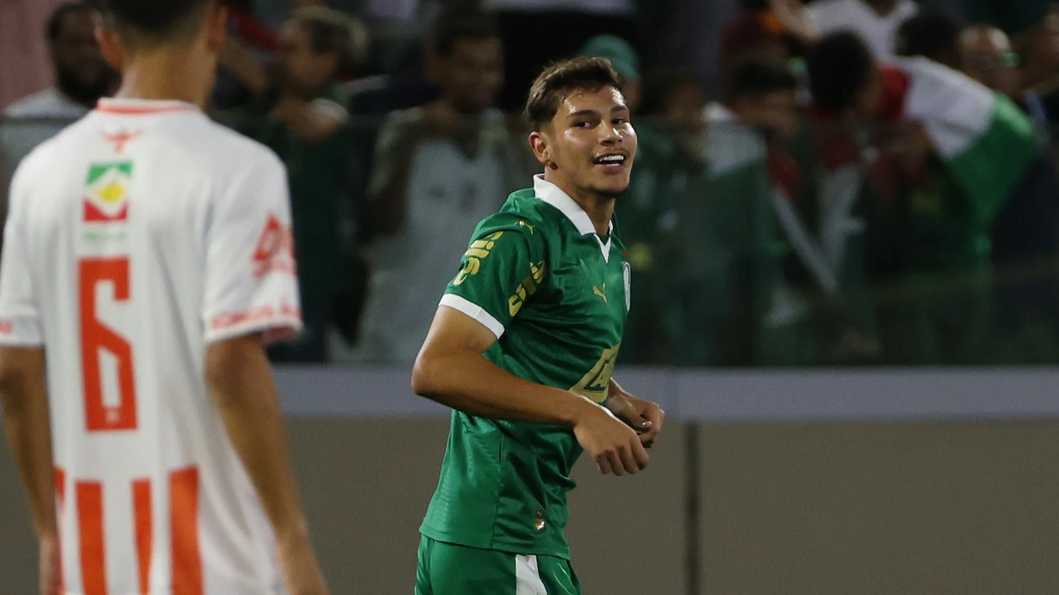 Palmeiras passa sufoco, mas passa pelo guerreiro time de Embu das Artes