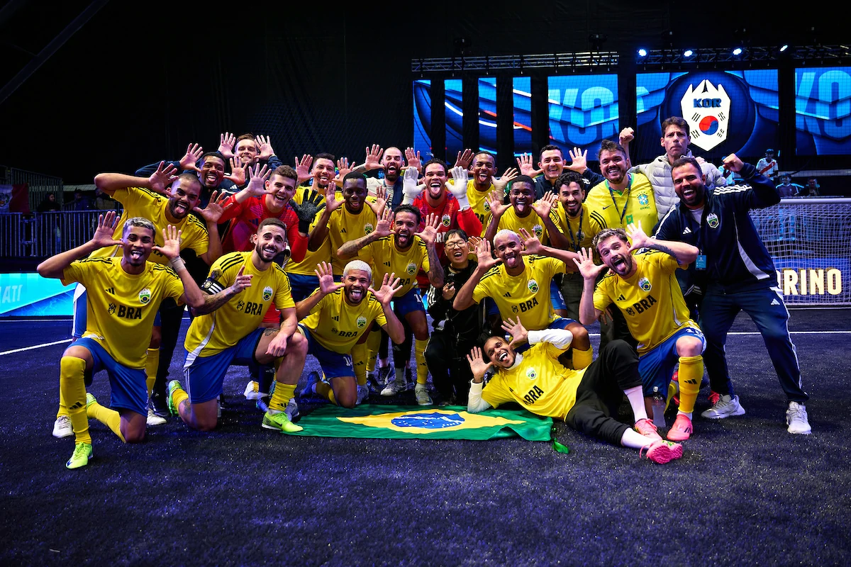 Brasil faz 9 gols, aplica goleada histórica na Alemanha e garante vaga antecipada para as quartas de finais!