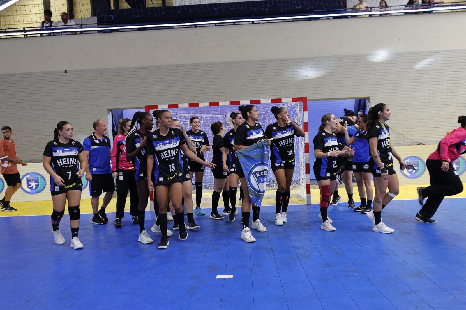 Pinheiros é campeão da Supercopa Feminina de Handebol 2025