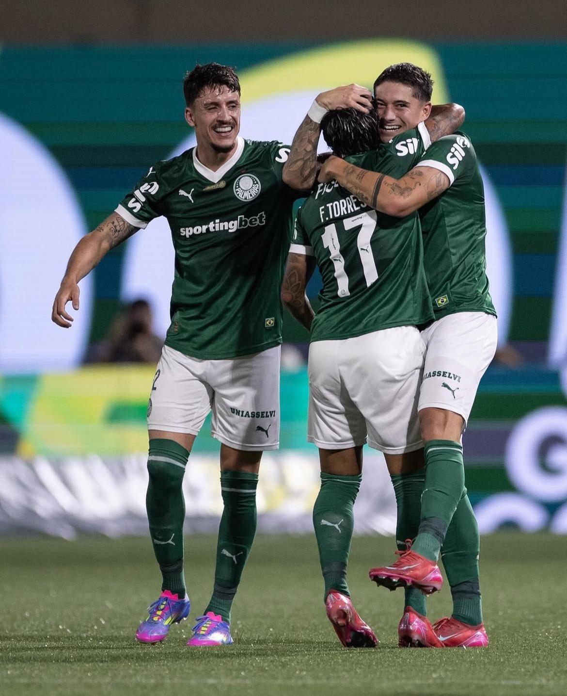 Quinta rodada do Brasileirão Betano tem “Holandês Voador” e mudança na liderança.