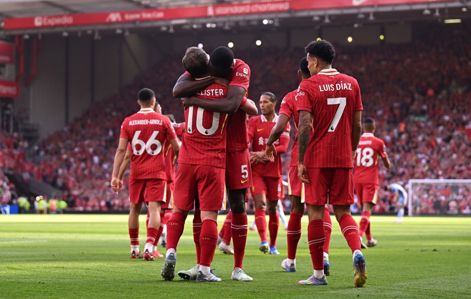Liverpool é campeão inglês após 5 anos