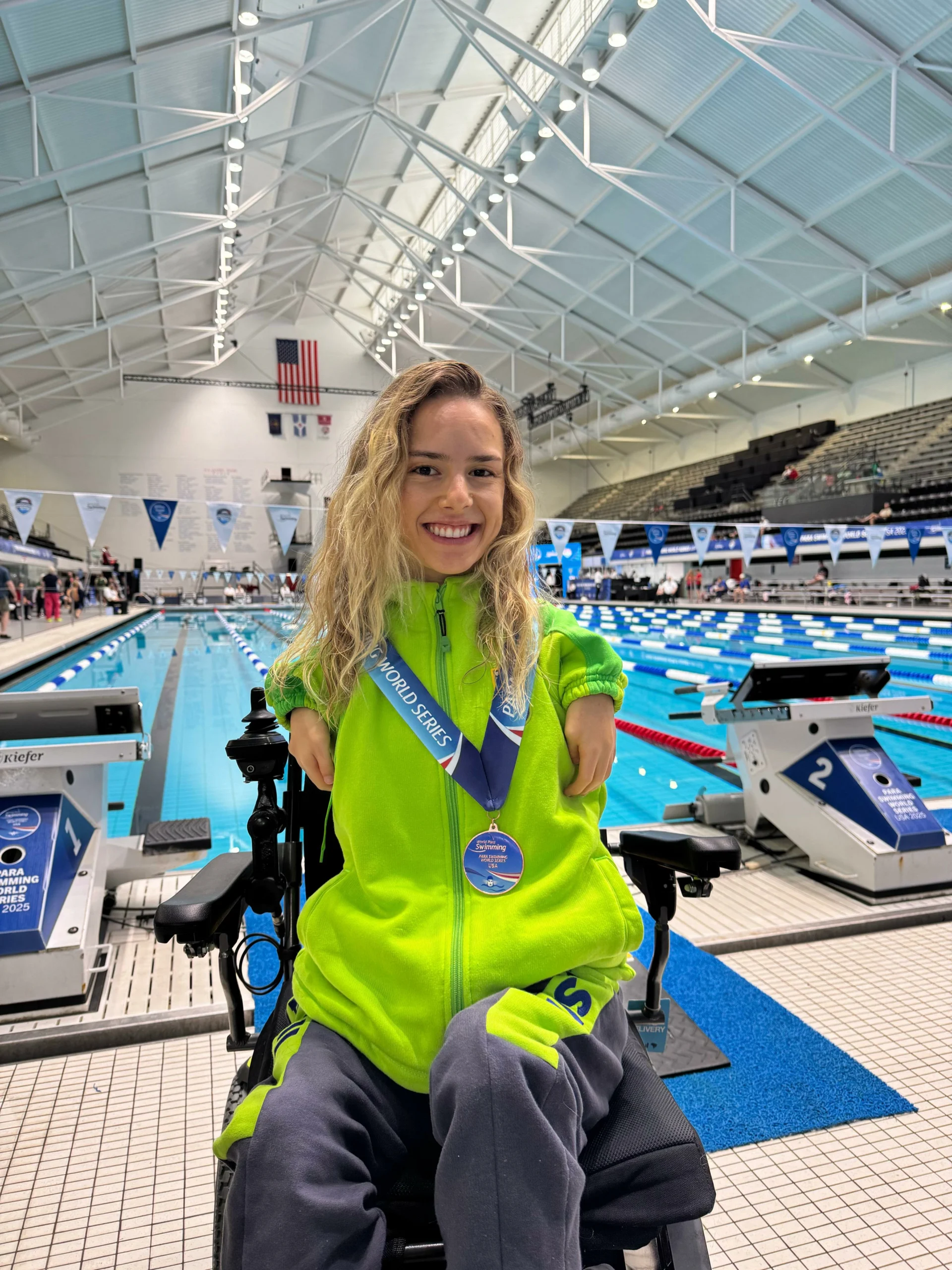 Larissa Rodrigues brilha nos EUA e garante bronze nos 50m costas no World Para Swimming