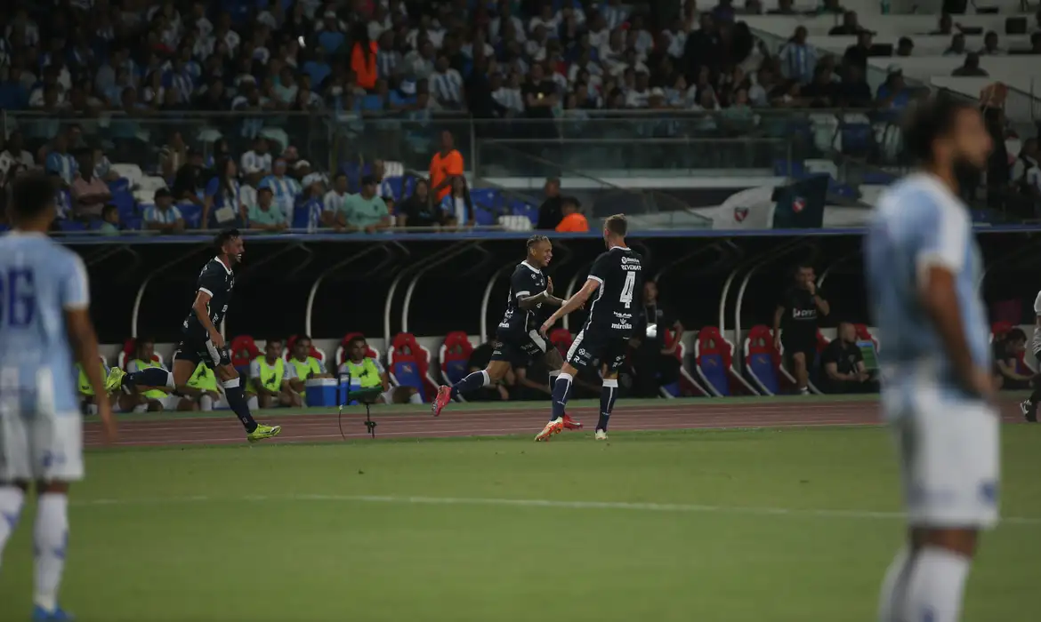 Remo vence o Paysandu no primeiro jogo da final do Parazão