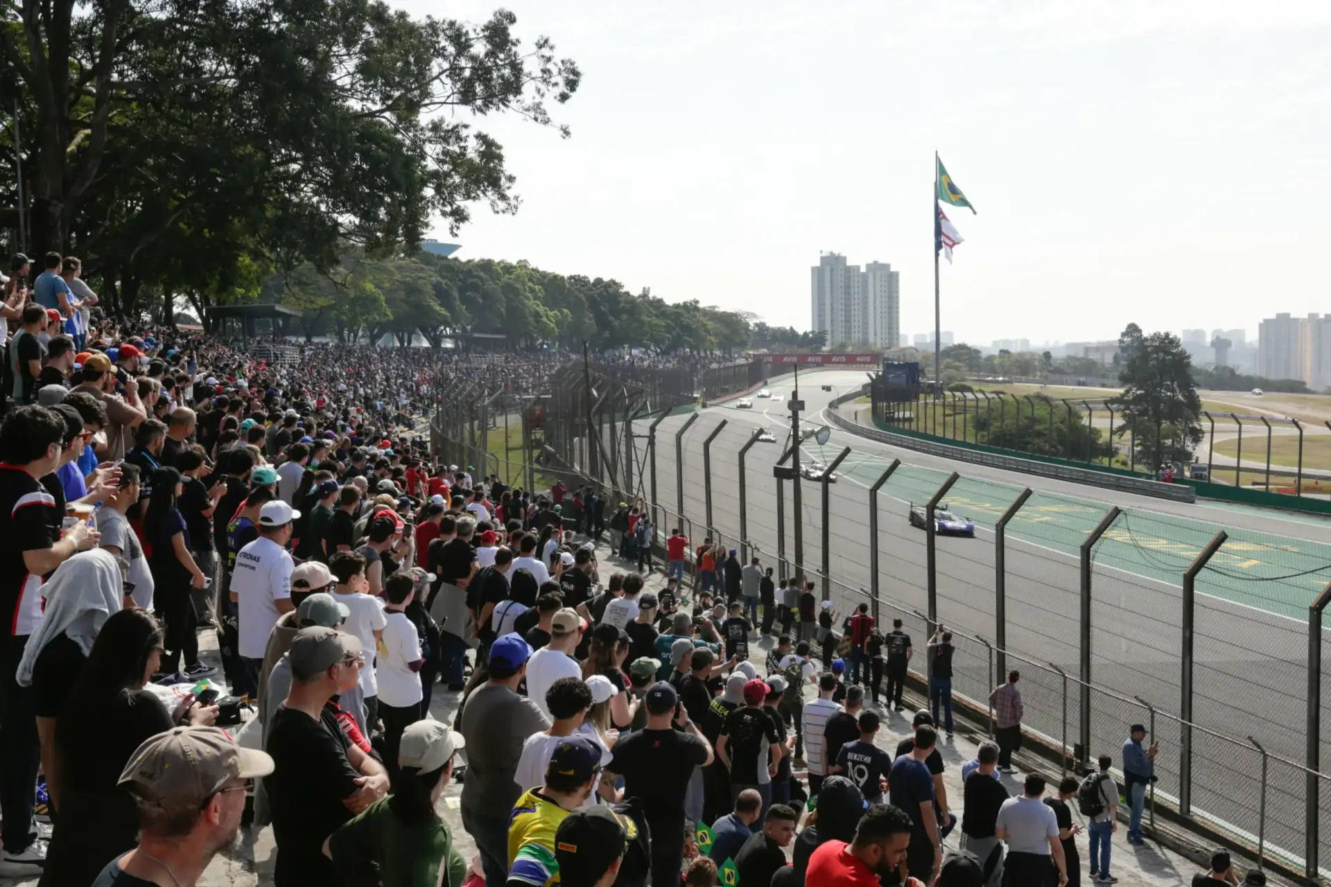 FIA WEC em São Paulo: Velocidade e solidariedade com o Instituto Ayrton Senna